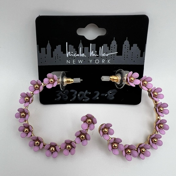 Nicole Miller - Pink Flower 14k Gold Plated Hoop Earrings - Picture 3 of 6